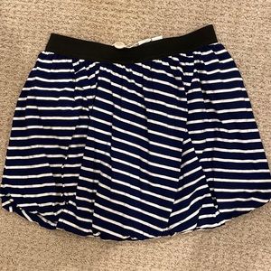 NWT Mali Girls cotton bubble hem skirt size 10